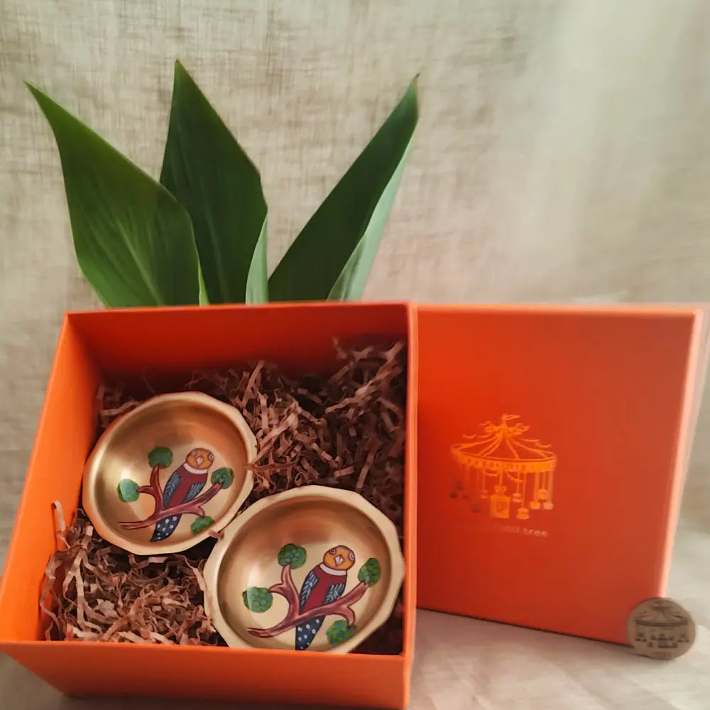 Brass Nut bowl Gift Set | Tota Maina The confetti tree